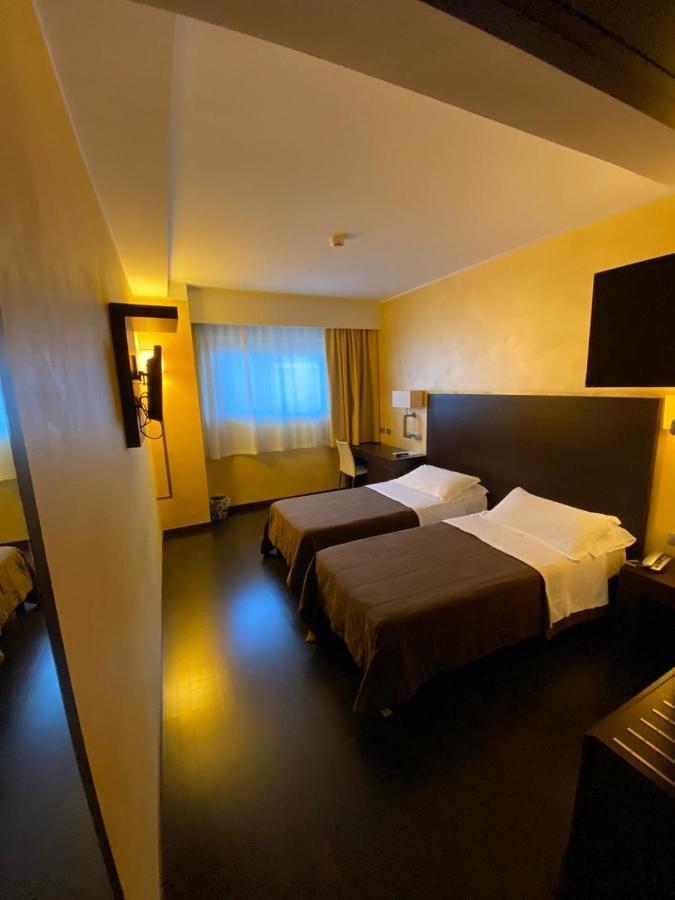 E' Hotel Reggio Calabria Exterior photo