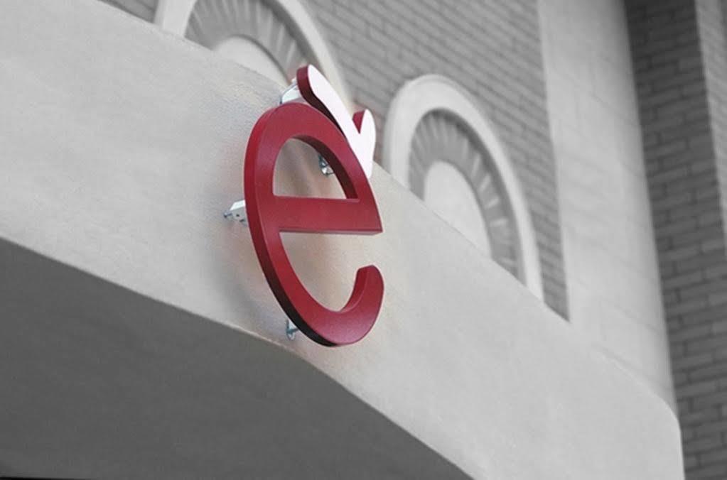 E' Hotel Reggio Calabria Exterior photo